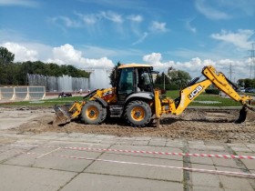 Аренда экскаватора-погрузчика JCB 3CX super