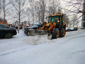 Уборка и вывоз снега в Спб 